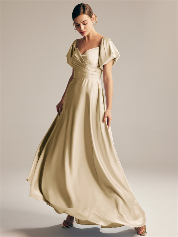 Elegant bridesmaid dress with a sweetheart neckline and puff sleeves